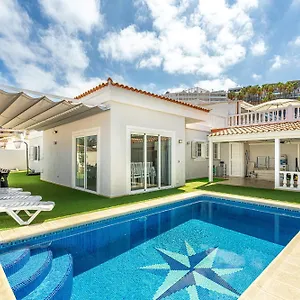 villa-costa-adeje.in-canary-islands.com/